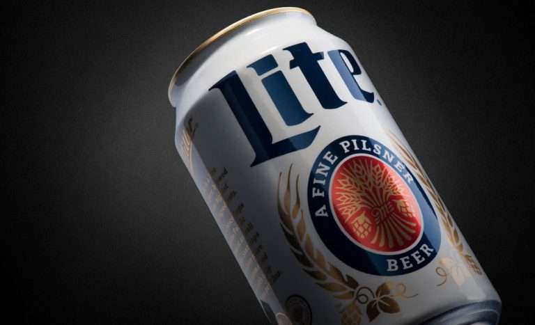 Image of a beer can (packaging)